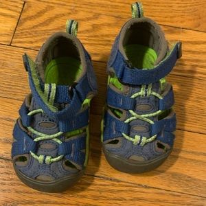 Keen shoes Baby Toddler blue green size 4